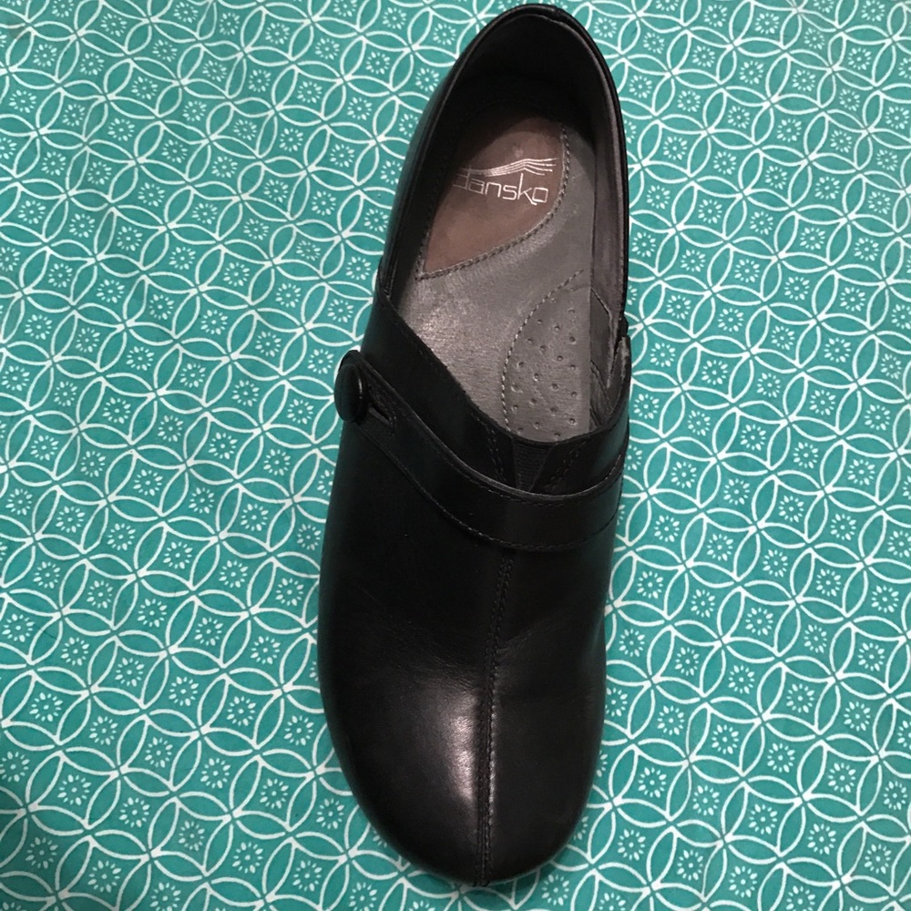 Dansko black leather shoes size 41
